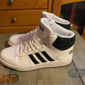 Adidas Mens Size 10.5 Hoops 2.0 Mid Basketball Shoes